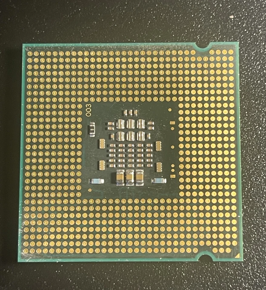 Procesador Intel Celeron Dual Core E1200 "Conroe", 1,60 gHz probado  Foto 2 de 3