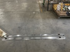 Dee Zee Dz11992 Brite-tread Wrap Side Bed Protector Caps 6.5 Standard Bed