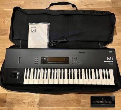 KORG M1 Music Workstation 61-Key Synthesizer Serviced Soft Case from Japan