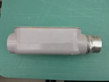 COOPER E121488 2" Type C Conduit Body 69.5in3 Straight LB Pull Box !Charity!