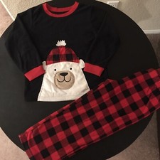 Boys Pajamas BUNDLE Size: 5