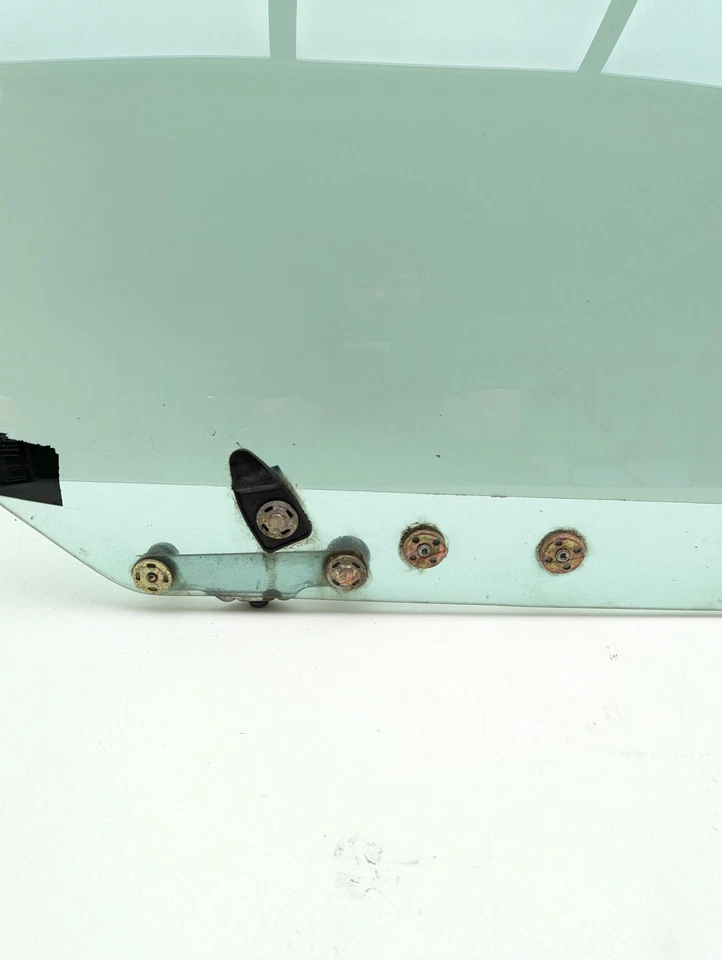 Vidrio puerta delantera derecha OEM 91 92 93 94 95 97 98 99 Mitsubishi 3000GT Foto 3 de 4
