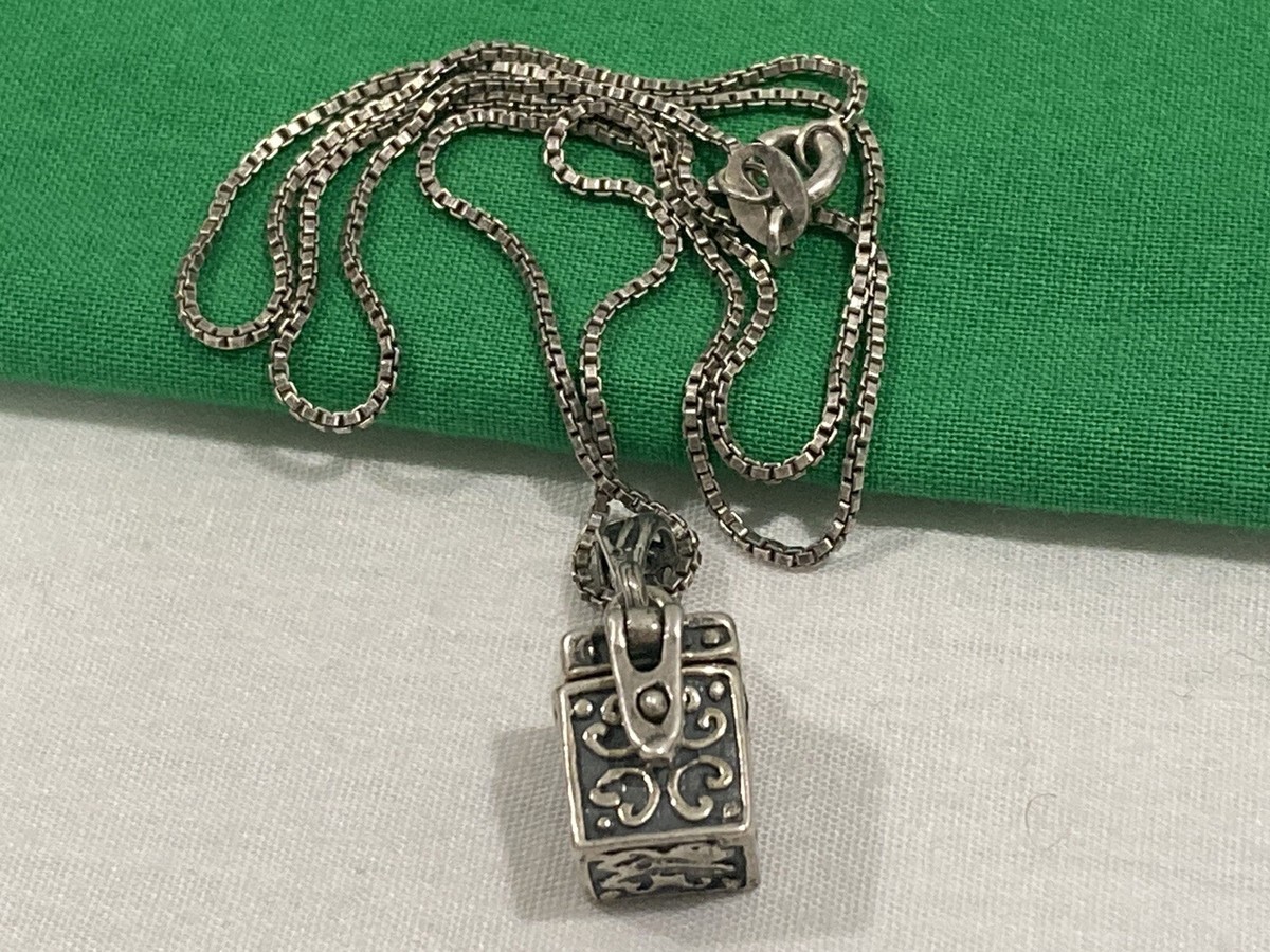 Silver 925 Pray Hand ＆Old school Chain Vintage HS Secret Prayer Box Sterling Silver 925 Pendant