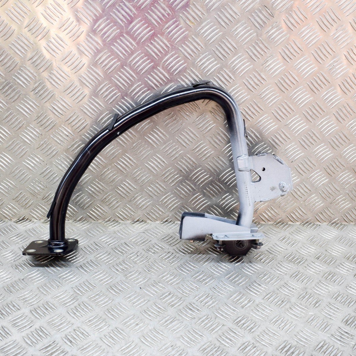 マット MASERATI GHIBLI M157 Right Side B Pillar Lower Trim