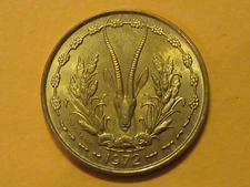 1972 West African States coin 25 Fr  Gazelle Unc beauty animal 