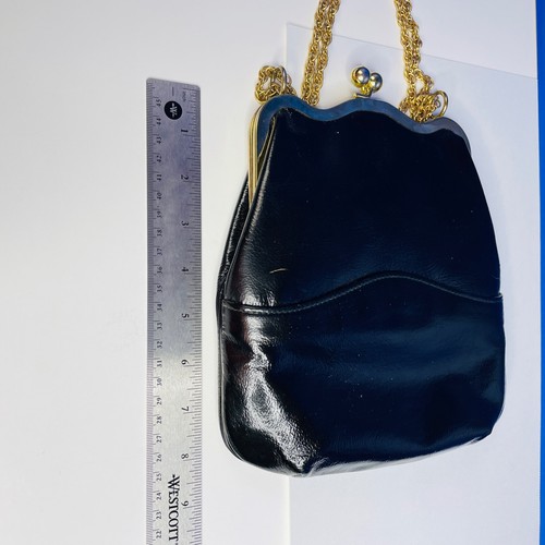 Borsa a mano vintage triangolo New York nera borsa da sera finiture oro serratura bacio - Foto 5 di 9