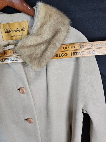 Vintage 1950s-60s MillerBresce By Fenway Beige Cashmere A-Line Coat Fur Collar - Picture 10 of 15