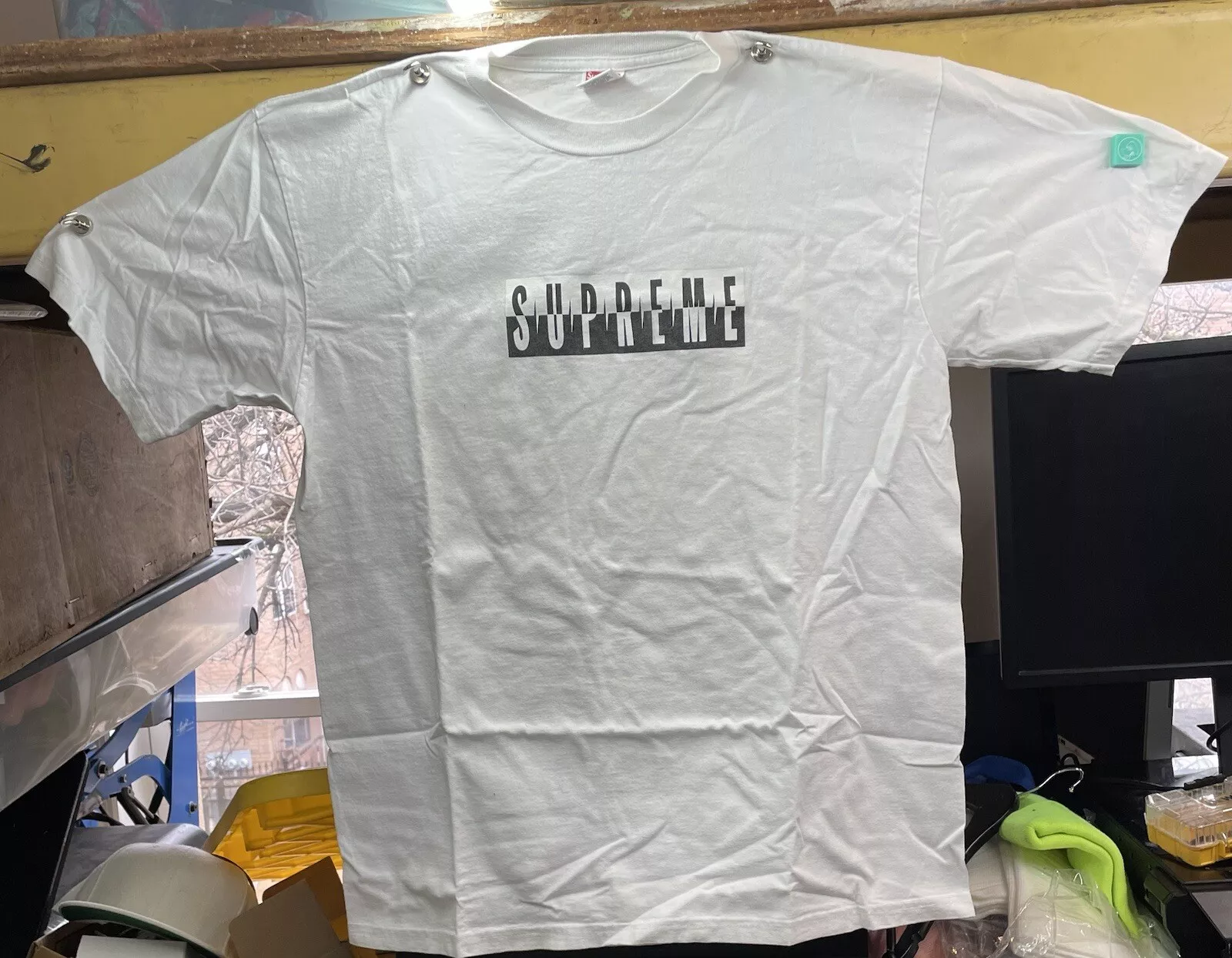 Tee shirt Predator Supreme FW08 en blanc taille X large 100 % authentique !