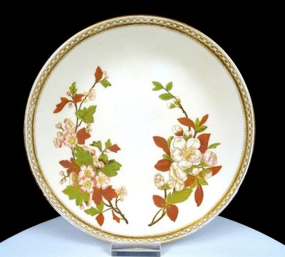 ROYAL WORCESTER OVINGTON BROTHERS APPLE BLOSSOM AND GILT 9 1/4'' PLATE 1886