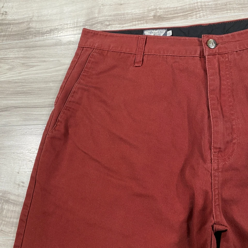 Volcom Chino Shorts Mens 36 Maroon Red Flat Front Casual Skater Preppy Grunge - Image 3 of 4
