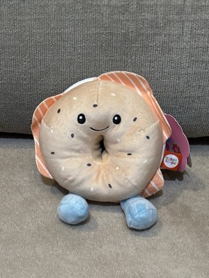 NEW, GIGGLESCAPE 6'' BAGEL AND LOX PLUSH
