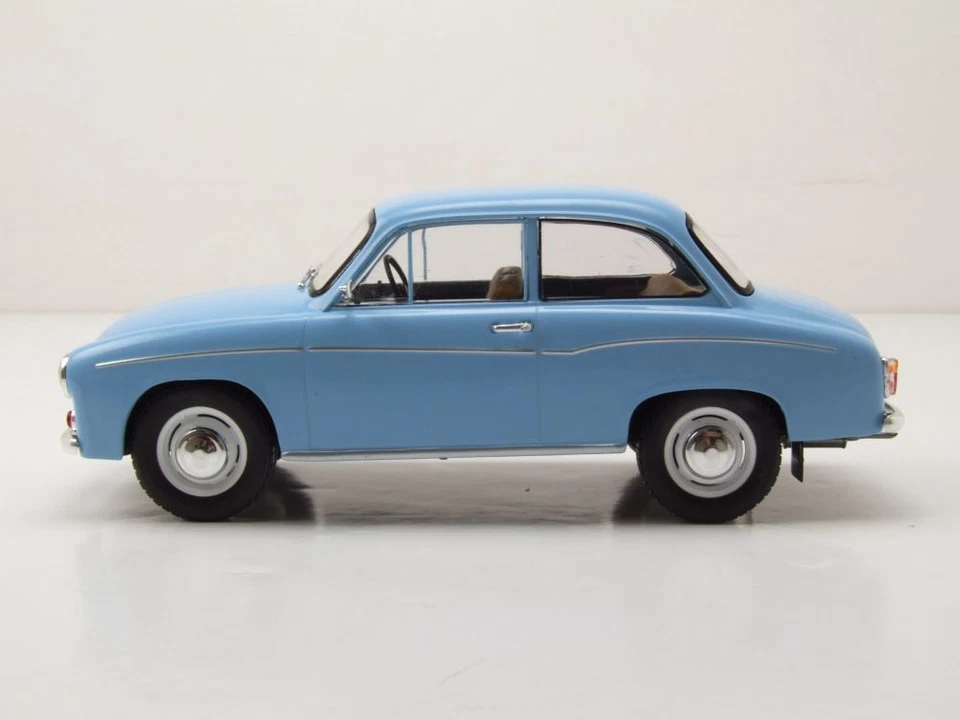 Syrena 105 1975 Azzurro Modellino 1:24 Whitebox - Immagine 3 di 4