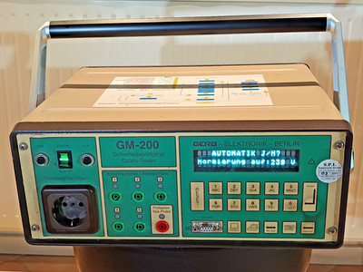 GERB GM-200 Sicherheitsprüfgerät Safety-Tester Defekt