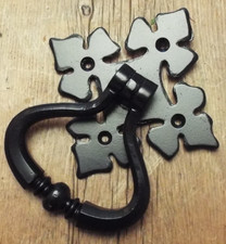 RECLAIMED VERY LARGE 16cm GOTHIC IRON CHURCH TREFOIL TWIST HANDLE DOOR PULL #G3