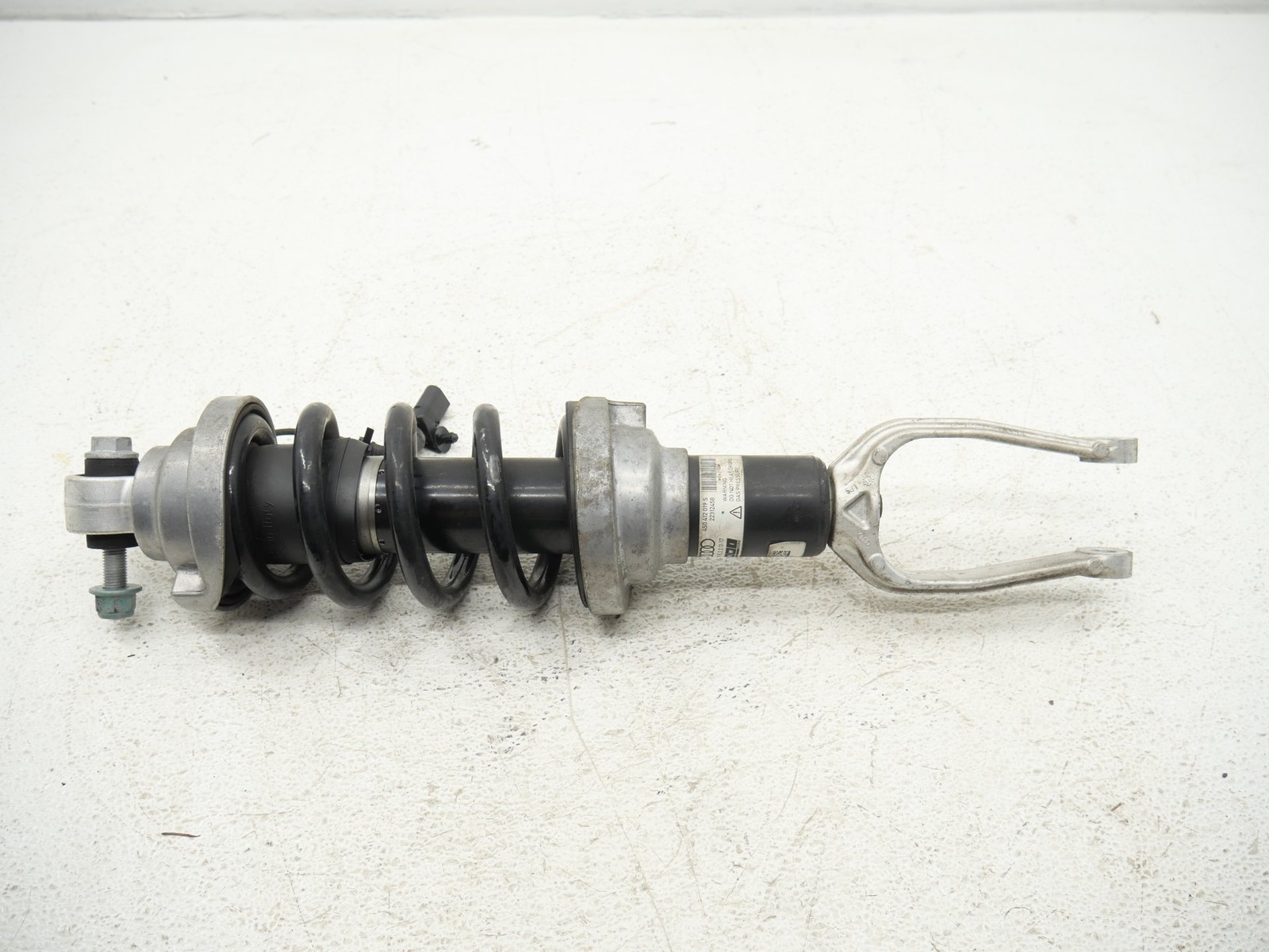 Audi R8 Spyder 2017-2023 Front Left Damper P/N 4S0412019S