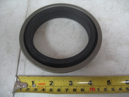Input Shaft Seal Excel P/N ER85910 Ref. # Rockwell A-1205-R-2592 R945001 100494 - Picture 4 of 12