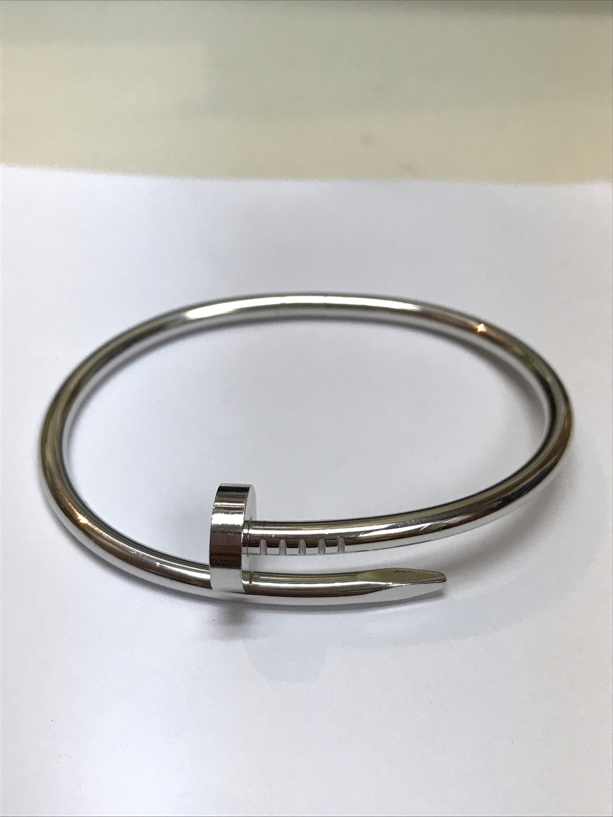 cartier nail bracelet price