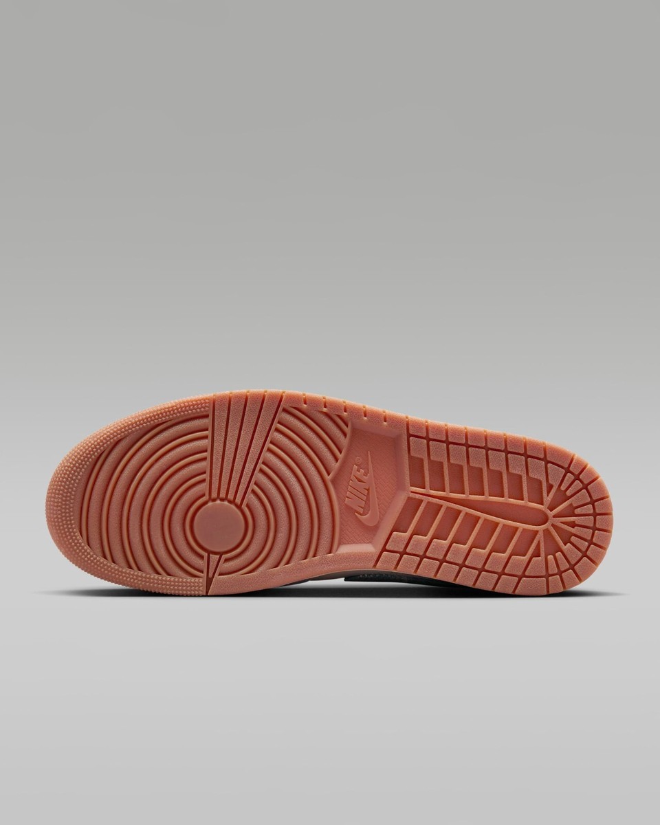 Nike Air Jordan 1 Low SE Phantom/Coconut Milk/Amber Brown/Star
