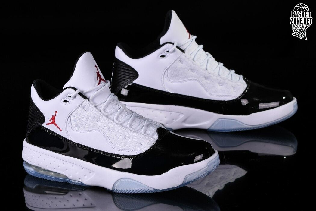 Size 11 - Jordan Max Aura 2 Black Gym Red White - CK6636 102 Size 11 - Jordan Max Aura 2 Black Gym Red White - CK6636 102