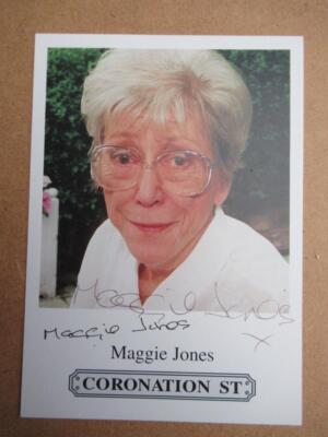 Maggie Jones Original handsigniertes Autogramm Coronation Street