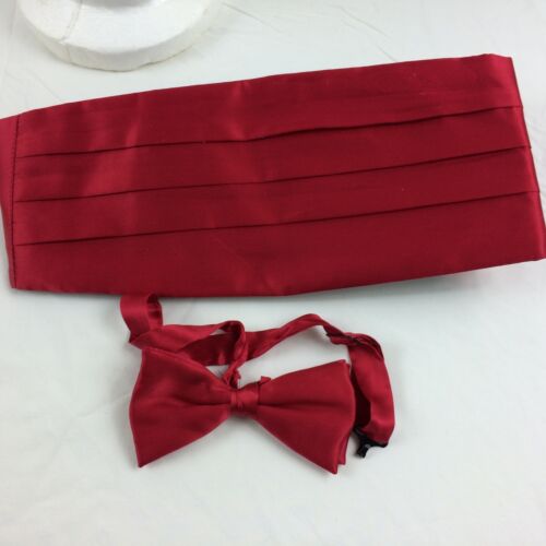 After Six Red Silk Bow Tie & Cummerbund Orig Box - Oba ustawienia - Zdjęcie 1 z 1