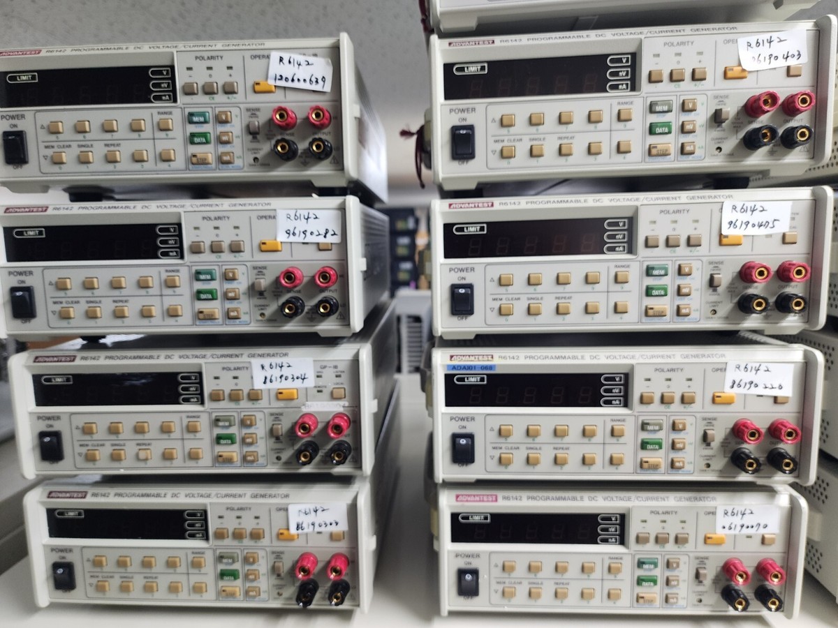 ADVANTEST R6142 Programmable DC Voltage / Current Generator