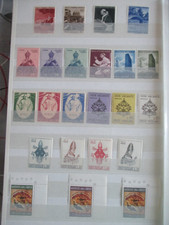 Lot de timbres "VATICAN" neufs**+ cadeau pour 2 lots de mes ventes