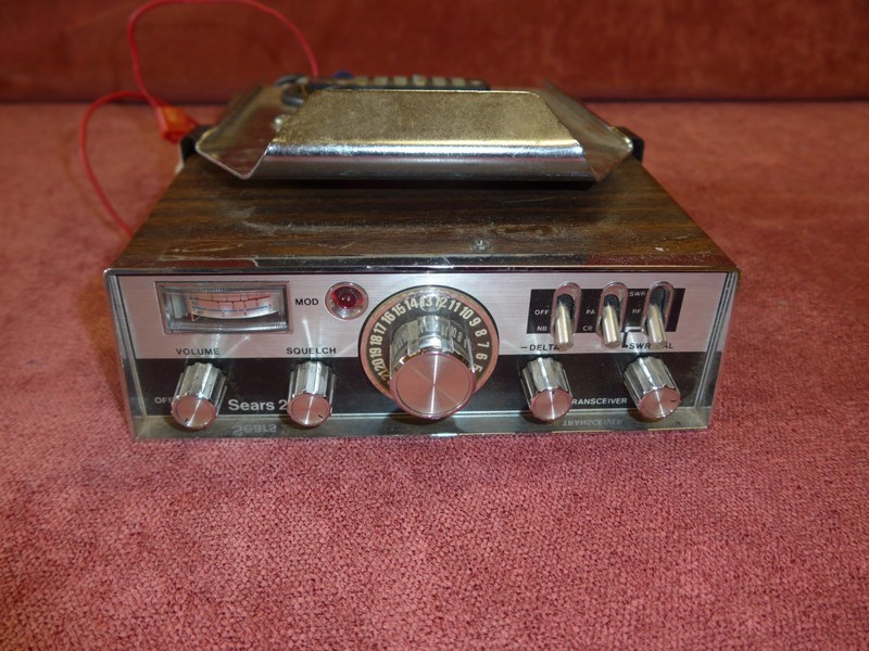 Vintage Sears 23 Channel CB Transceiver "No Mic"