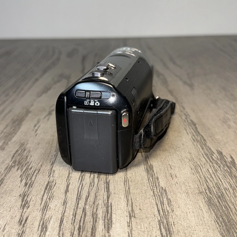 Panasonic HC-V500M Full HD Camcorder Only 1920x1080 16GB 50X i.Zoom - Image 4 of 4