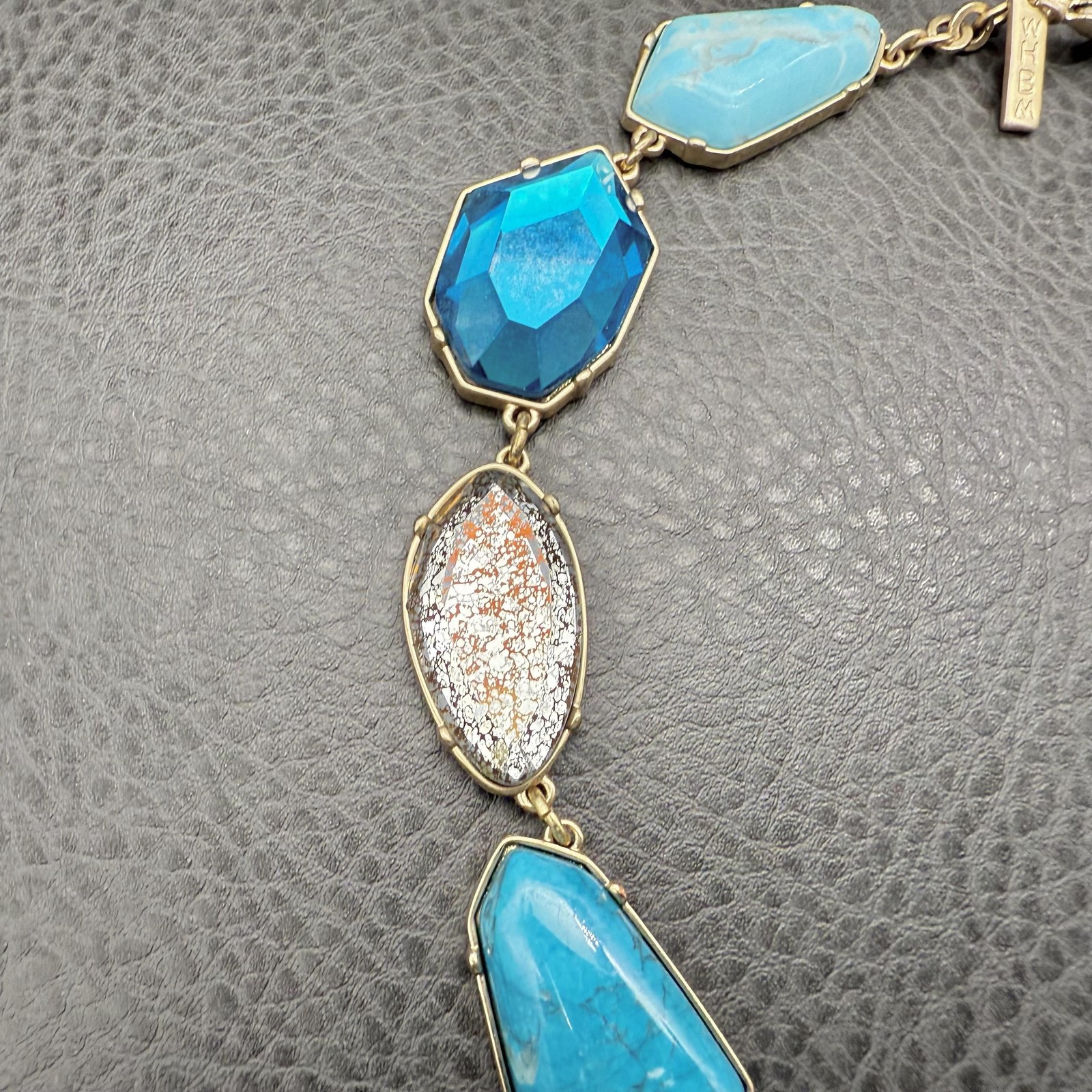Picture 4 of 10