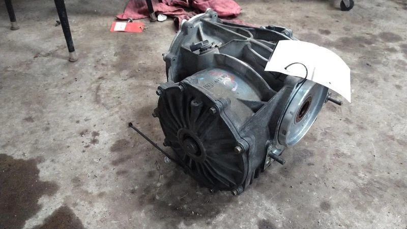 1997-2004 Chevy Corvette Differential Carrier Assembly AT 3.15 Ratio Opt G90 - Image 2 of 2