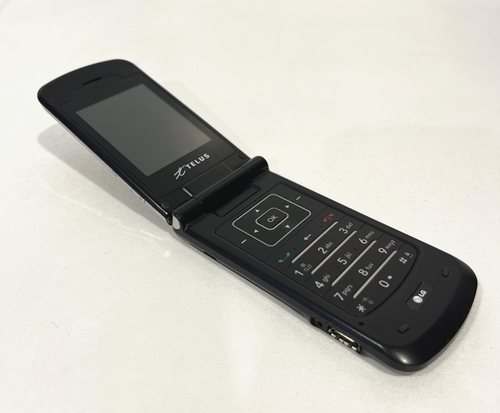 LG VX-8600 CHOCOLATE TELUS CELLULAR FLIP PHONE W/ CAMERA & LITHIUM-ION BATTERY