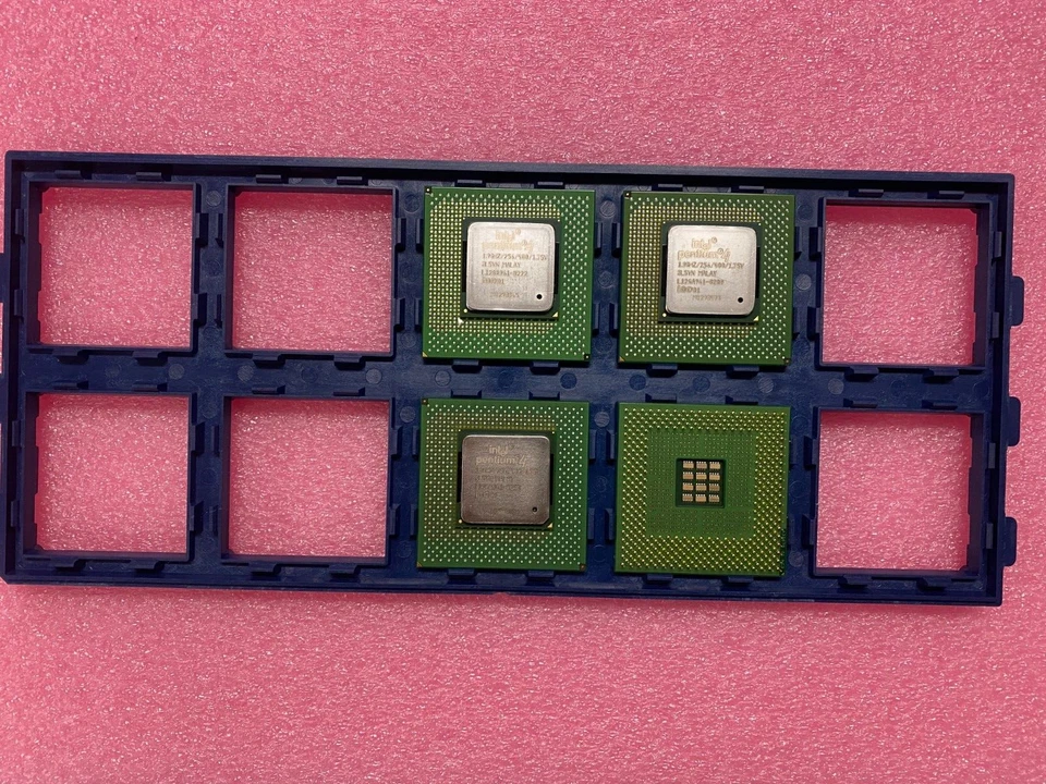 Vintage & NEW INTEL PENTIUM 4 1.9G/256/400 Socket 423pin RN80528PC037G0K SL5VN - Image 3 of 3