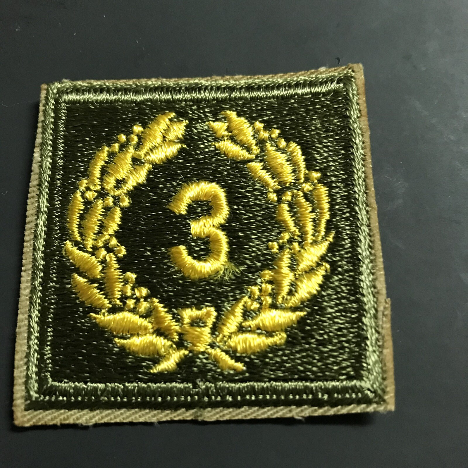 Picture 1 of 1