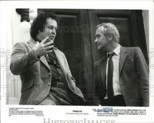 1980 Press Photo Director Bob Clark & Jack Lemmon on "Tribute" Movie Set