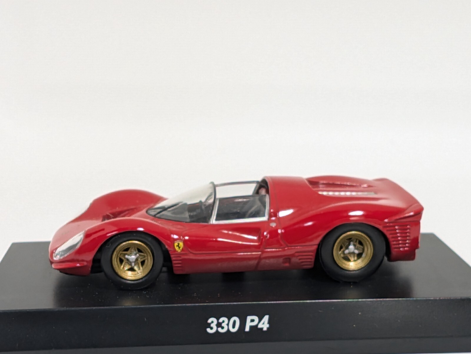 京商 KYOSHO 1/64 FERRARI 330 P4 #23 フェラーリ