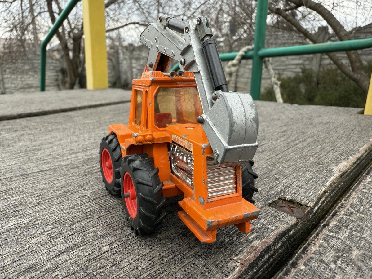 Matchbox SuperKings No. K-5 Muir Hill Tractor Digger 1972 Lesney