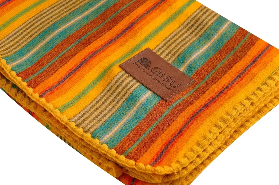 QISU Alpaca Blanket Throw 85x65 | Luxury Soft Warm Hypoallergenic Comfort - Image 3 of 4