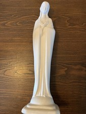 Vintage USA Pottery Madonna Virgin Mary Praying Figurine Cream Color Tall 15”