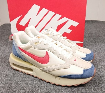 Nike Air Max Dawn Coconut Milk Track Red Mens Size 10.5 US New DV1487-162