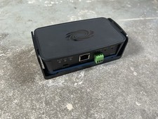 Crestron RMC4 PoE Controller für Mediensteue...