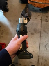 Greenlee Gator Cable Cutter ES32L 