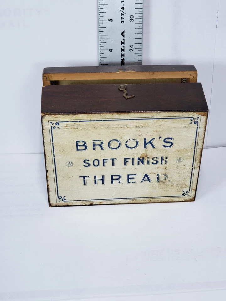 Brook.s Soft Finish Thread Antique  Box - Image 4 of 4
