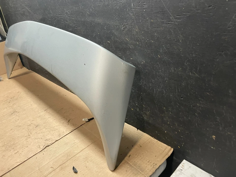 Alerón trasero Mitsubishi Galant 1999 a 2003 T0479 PS Foto 2 de 4