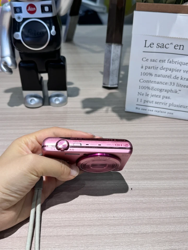 Cámara digital compacta Sony Cyber-shot DSC-WX200 18,2 MP 10x zoom rosa Foto 3 de 4