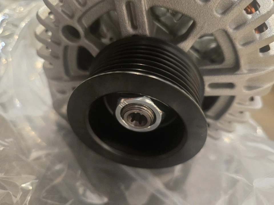 Nuevo alternador apto para Nissan Armada Frontier Pathfinder Titan Xterra 2007-2019, Foto 3 de 4