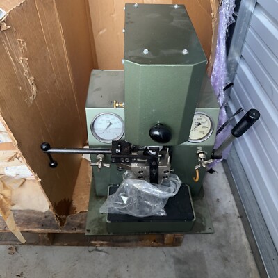Cat CATERPILLAR 1U6661 - 3500 Diesel Injector Tester Machine