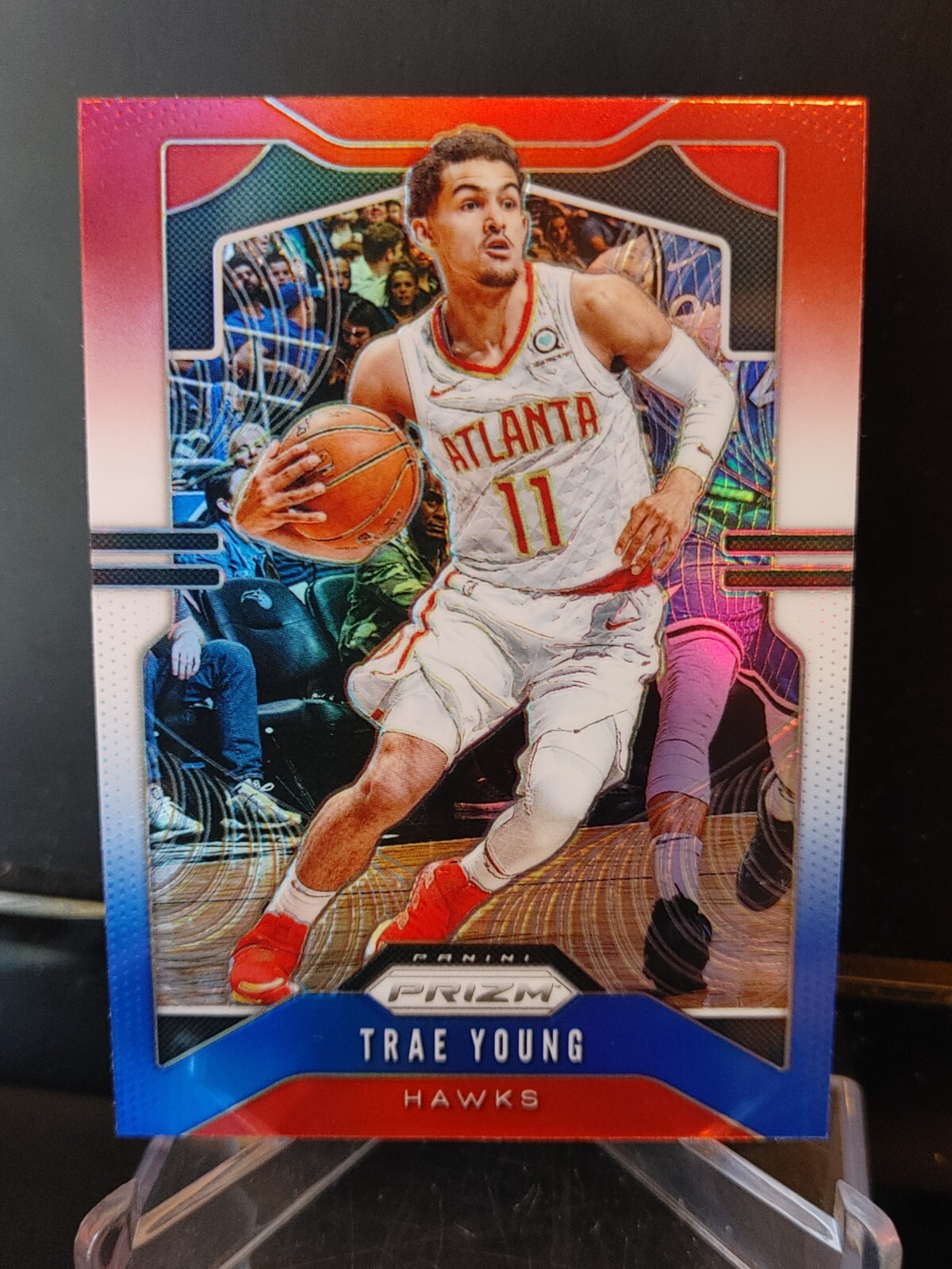 Trae Young 2019-20 Panini Prizm Red White Blue Refractor #31 - Atlanta Hawks