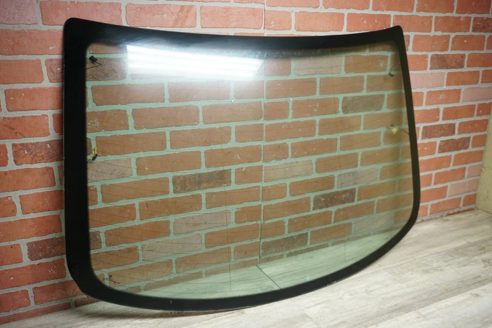 2012-2017 VOLKSWAGEN JETTA S 4DR SEDAN REAR BACK WINDSHIELD WINDOW GLASS OEM - Image 3 of 4