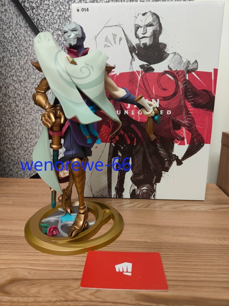 26cm League of Legends LOL The Virtuoso Jhin Model Figure Statue